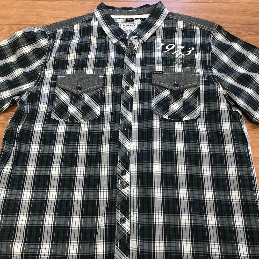 Buffalo David Bitton elite label shirt size large button down